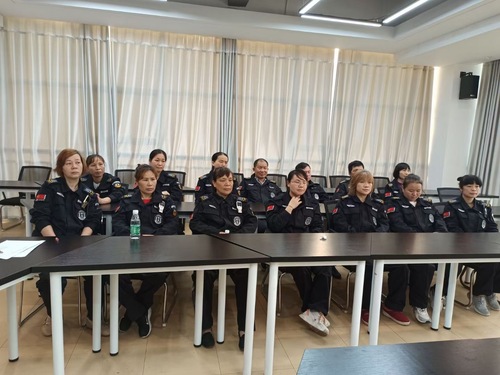 6DDCEC4F-D734-486E-9A03-20893F4CD9F9 6DDCEC4F-D734-486E-9A03-20893F4CD9F9