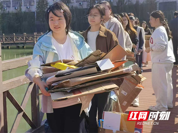 微信图片_20251117161257_308_425.jpg 微信图片_20251117161257_308_425.jpg