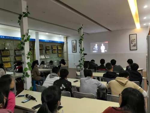 mmexport1542180769101 mmexport1542180769101